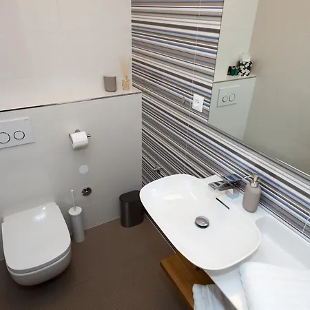 Luxury Ivari Apartamento *